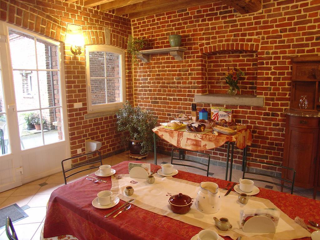 Bed and Breakfast La Citadelle D'Hututu Avesnes-sur-Helpe Екстер'єр фото